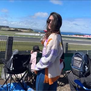 Meet your Posher, Sara